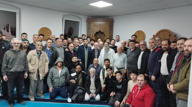 Kadir Gecesi Dualarla idrak edildi