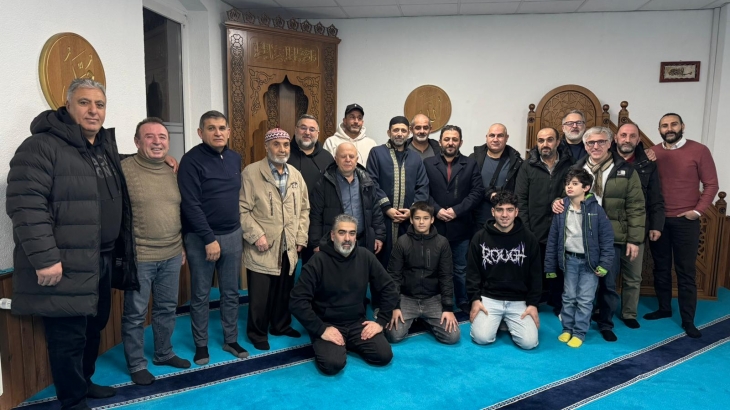 Regaib Kandili Dualarla İdrak Edildi